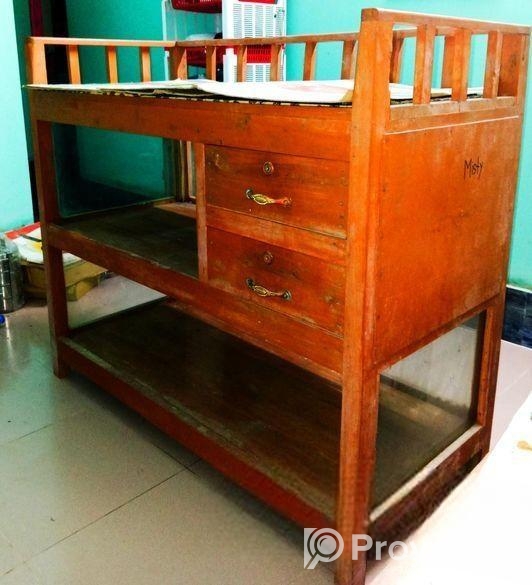 আকাশী কাঠের তৈরি ক্যাশ বাক্স