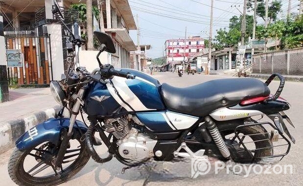 Bajaj V15 . 2019