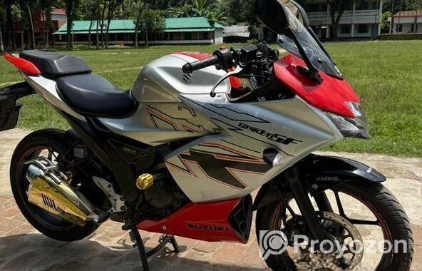 Suzuki Gixxer SF 2022