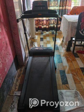 ট্রেডমিল দৌড়ানো ম্যাশিন