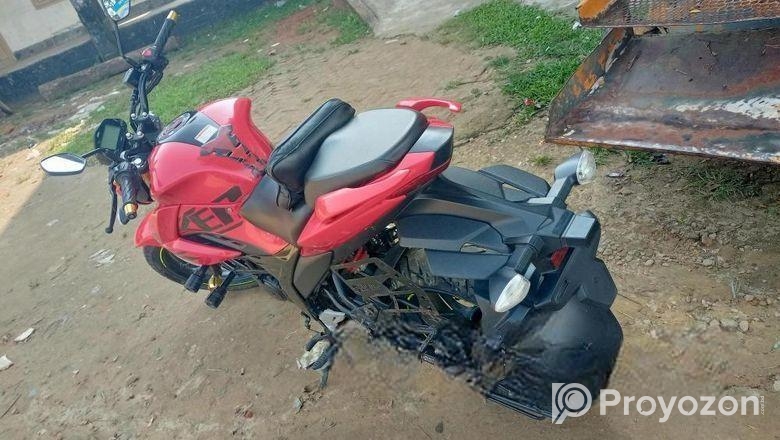 Suzuki Gixxer . 2023