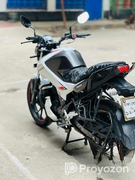 Hero Thriller 160R . 2022