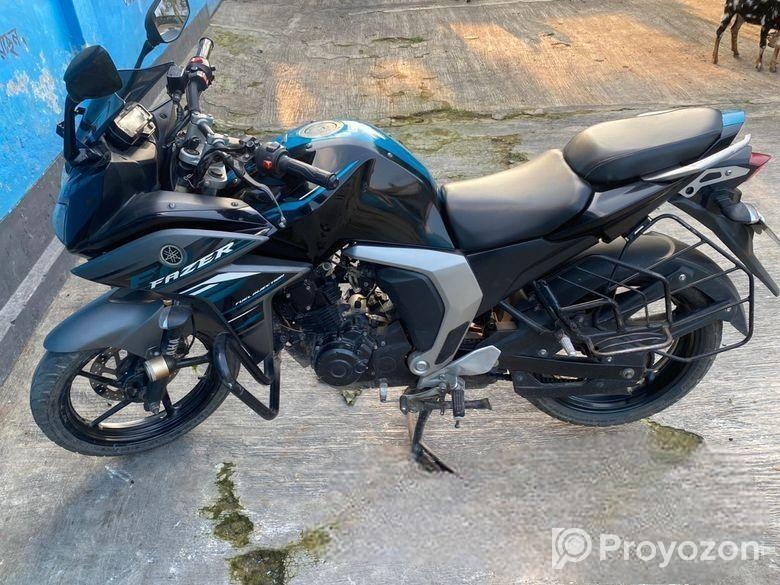 Yamaha Fazer . 2019