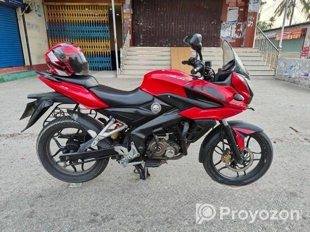 Bajaj Pulsar AS . 2016