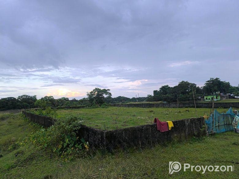 এই জয়গা টি ভাড়া দেয়া হবে