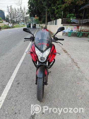 Bajaj Pulsar AS . 2016