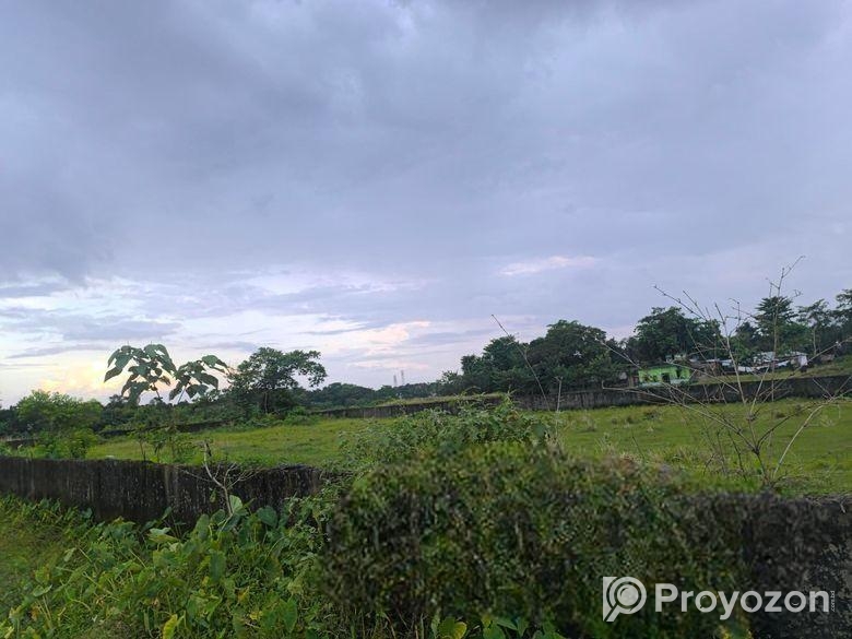 এই জয়গা টি ভাড়া দেয়া হবে