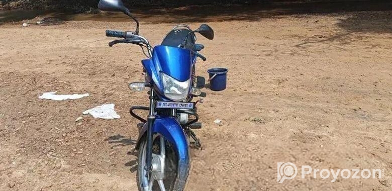 Bajaj Platina 100 . 2017