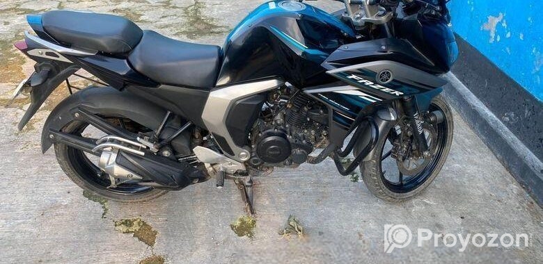 Yamaha Fazer . 2019