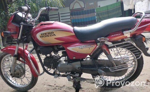 Hero Splendor Plus . 2015