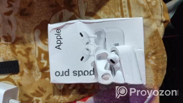 TWS PRO airbuds
