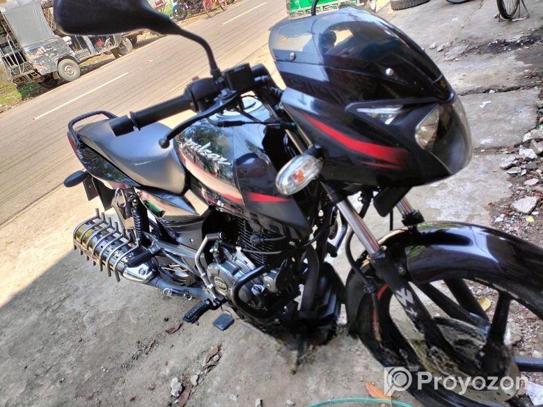 Bajaj Pulsar 150 2021