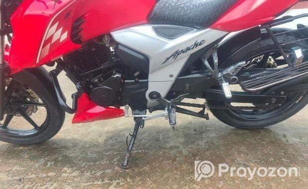 TVS Apache RTR 160 . 2023