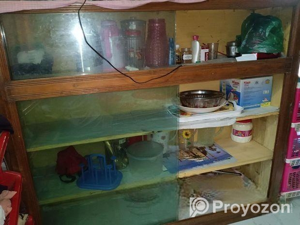 সেগুন কাঠের তৈরি আলমারি, যারা নিবেন তারা নক দিবেন