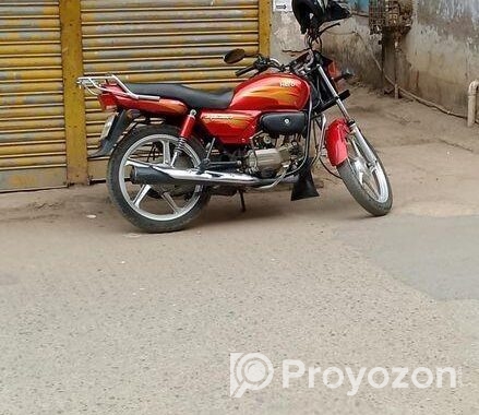 Hero Splendor . 2023