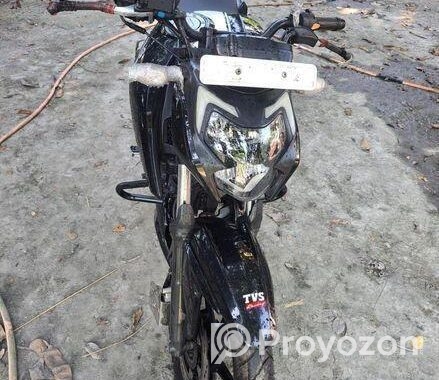 TVS Apache RTR BLACK 2024