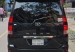 Toyota Noah . 2006