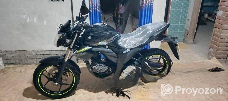 Suzuki Gixxer Monotone . 2025