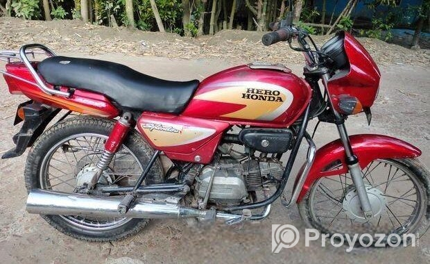 Hero Splendor Plus . 2015