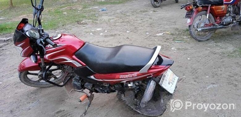 TVS Metro 2017