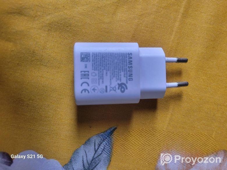 25 Watt Samsung Charger With Cable