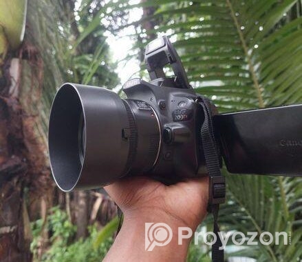 Camera,, canon 200D with 50mm STM prime lens 1.8..