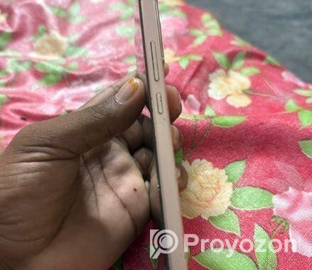 Vivo V29e 5G (Used)