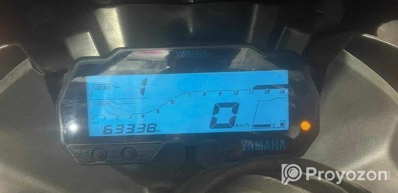 Yamaha R15 . 2020