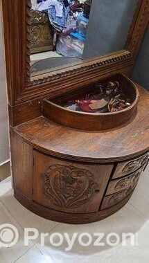 Dressing Table (shegun)