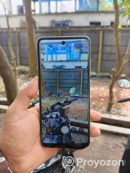 Tecno Spark 20C 4+4/128 (Used)