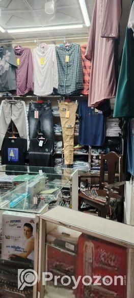 মালামাল সহ দোকানটি বিক্রয় হবে