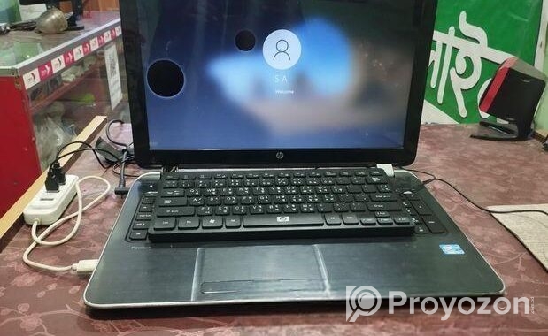 Hp pavilon,Core i3, 33rd gen,ram 4gb,hdd,500 Gb