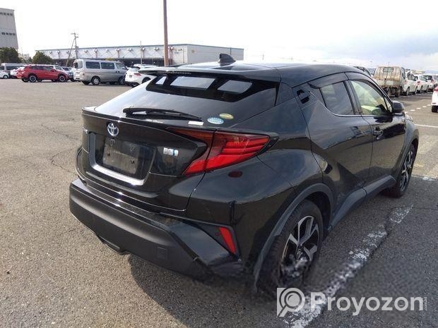 Toyota C-HR G 4.5 POINT 44000KM 2020