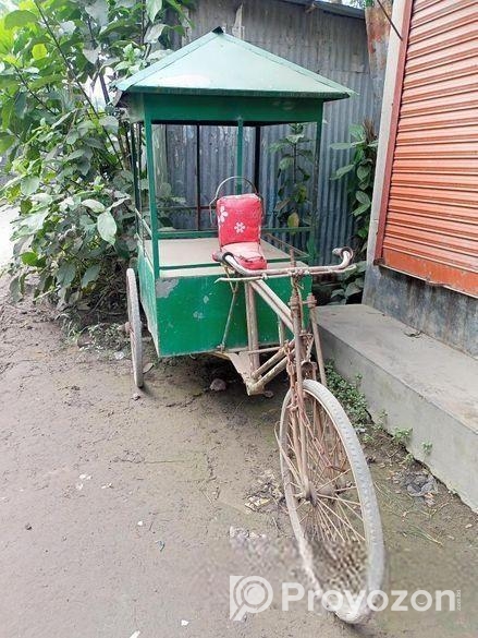 চটপটি/ফুসকা গাড়ি