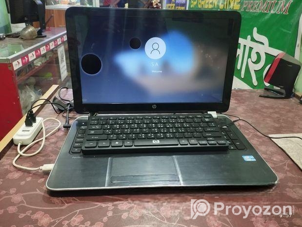 Hp pavilon,Core i3, 33rd gen,ram 4gb,hdd,500 Gb