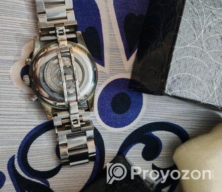 premium 2 ta ghori sell hobe. titan..Patek philips