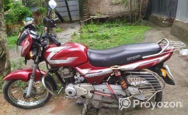Bajaj CT 100 . 2014