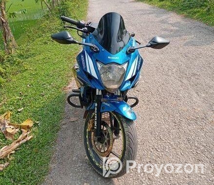 Suzuki Gixxer Monotone . 2016
