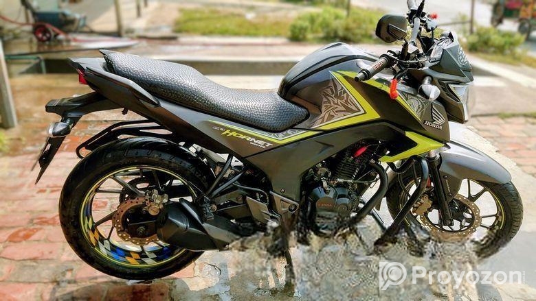 Honda Hornet 2018
