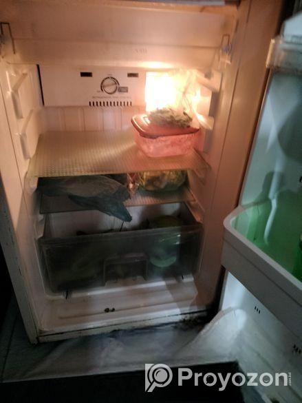 ফ্রিজ বিক্রি করব