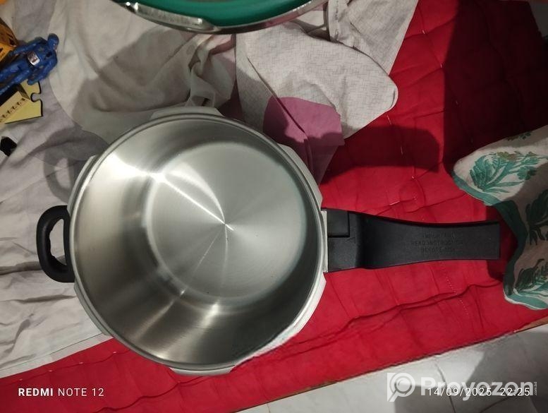 Pressure Cooker