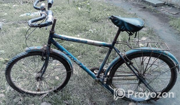 সাইকেলটি বিক্রি হবে।