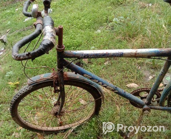 সাইকেলটি বিক্রি হবে।