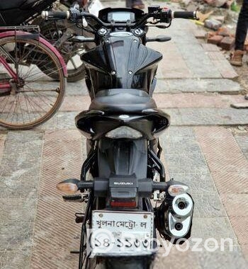 Suzuki Gixxer Monotone . 2025