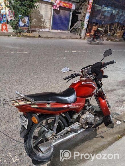 Hundai Tulip 80 . 2010