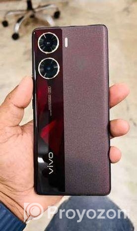 Vivo V29e 5g__8/256 (Used)