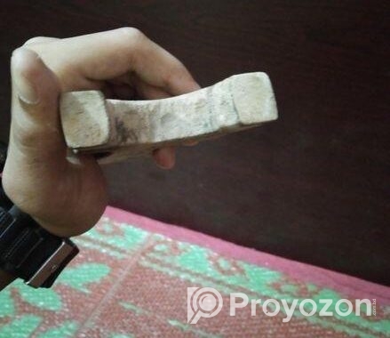 গুলতির ফ্রেম বিক্রি হবে