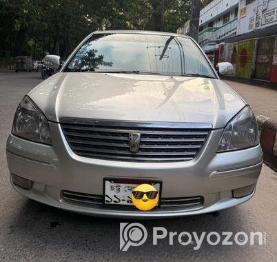 Toyota Premio silver 2004