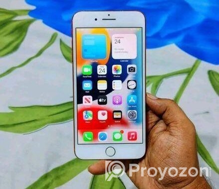 Apple iPhone 7 Plus . (Used)