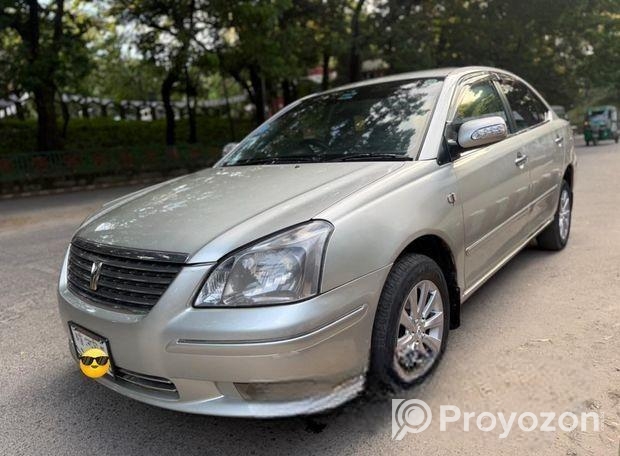 Toyota Premio silver 2004